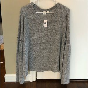 Gap Gray Long Sleeve Tee NWT